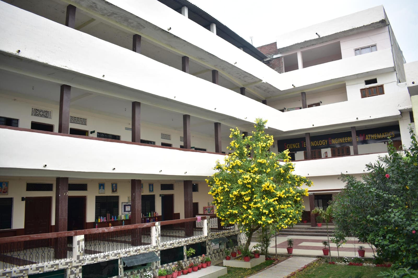Dalimss Sunbeam School Jaunpur – Campus